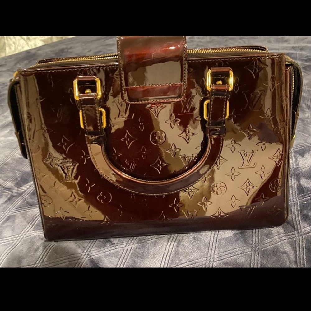 Louis vuttion authentic - Picture 2 of 4